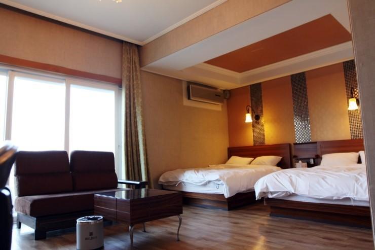 Zenith Hotel Boryeong Exterior photo